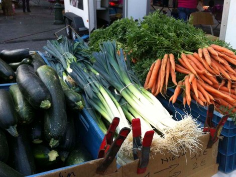 Calabacín, puerro y zanahoria. Tres alimentos que mejoran el transito intestinal.